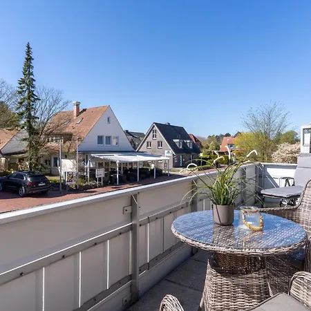 Haus-springfloot-whg-3-og Lägenhet *